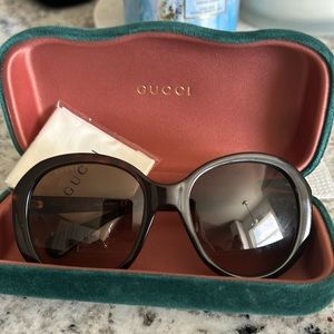Gucci sunglasses